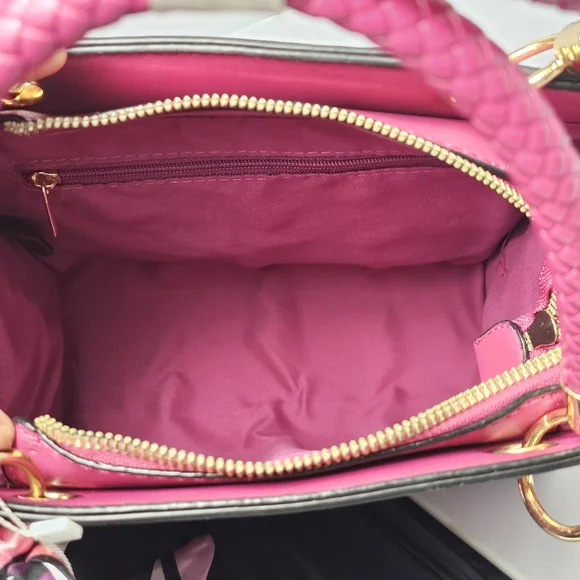 Malibu Skye Handbag - Picture 6 of 6